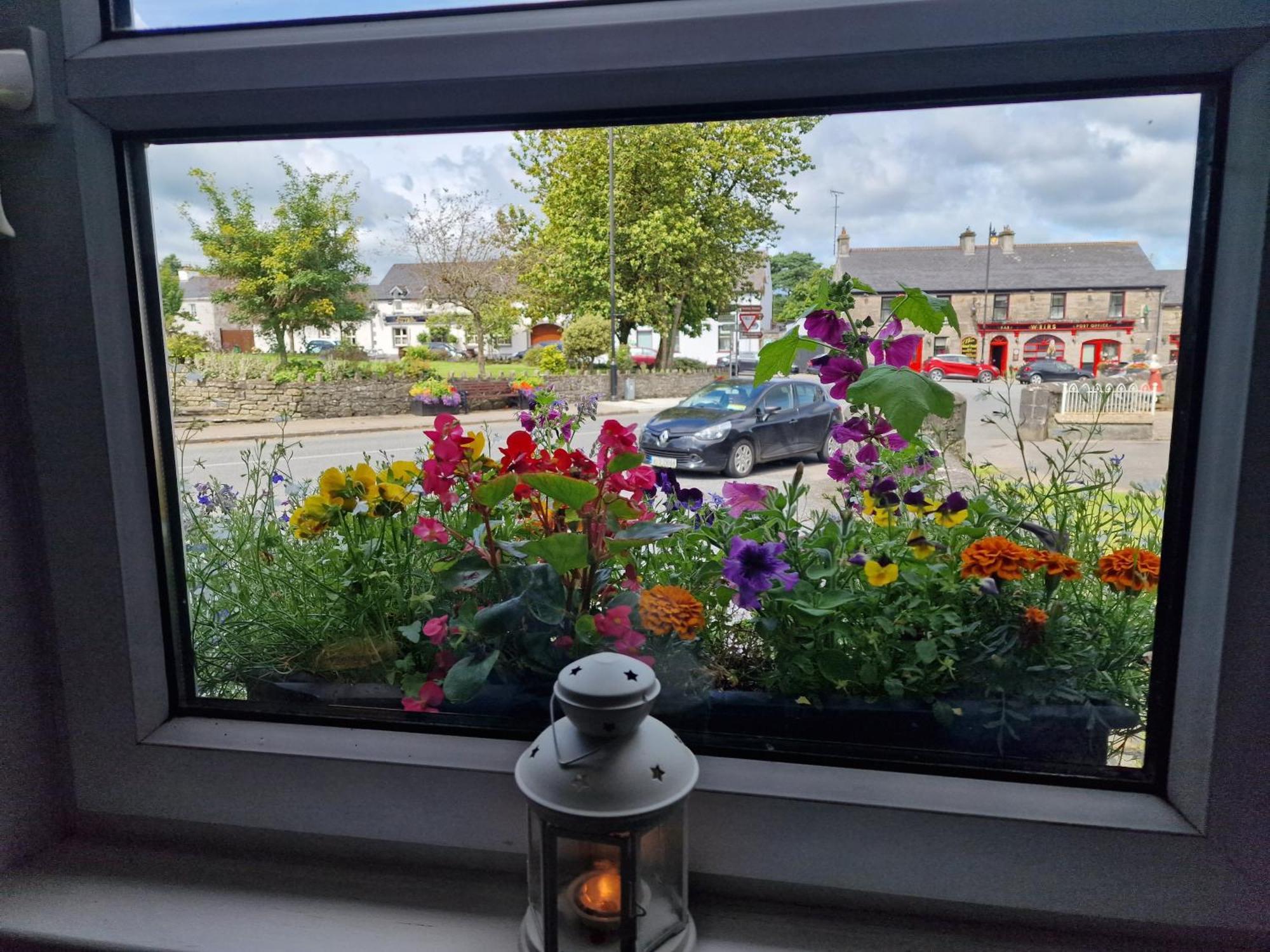 The Speak Easy Cottage Multyfarnham -Two Bedroom Buitenkant foto